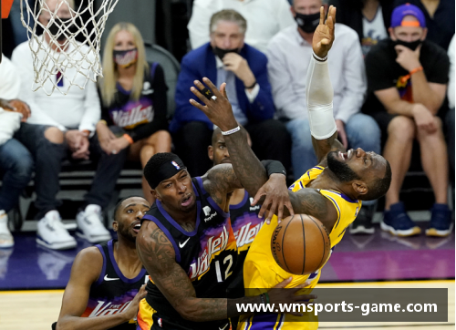 完美体育官方网站詹姆斯领衔的NBA扣篮盛宴：无力回天的惊艳瞬间